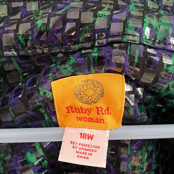 Ruby Rd. Black and Green Patterned Jacket - Picture 2 of 4